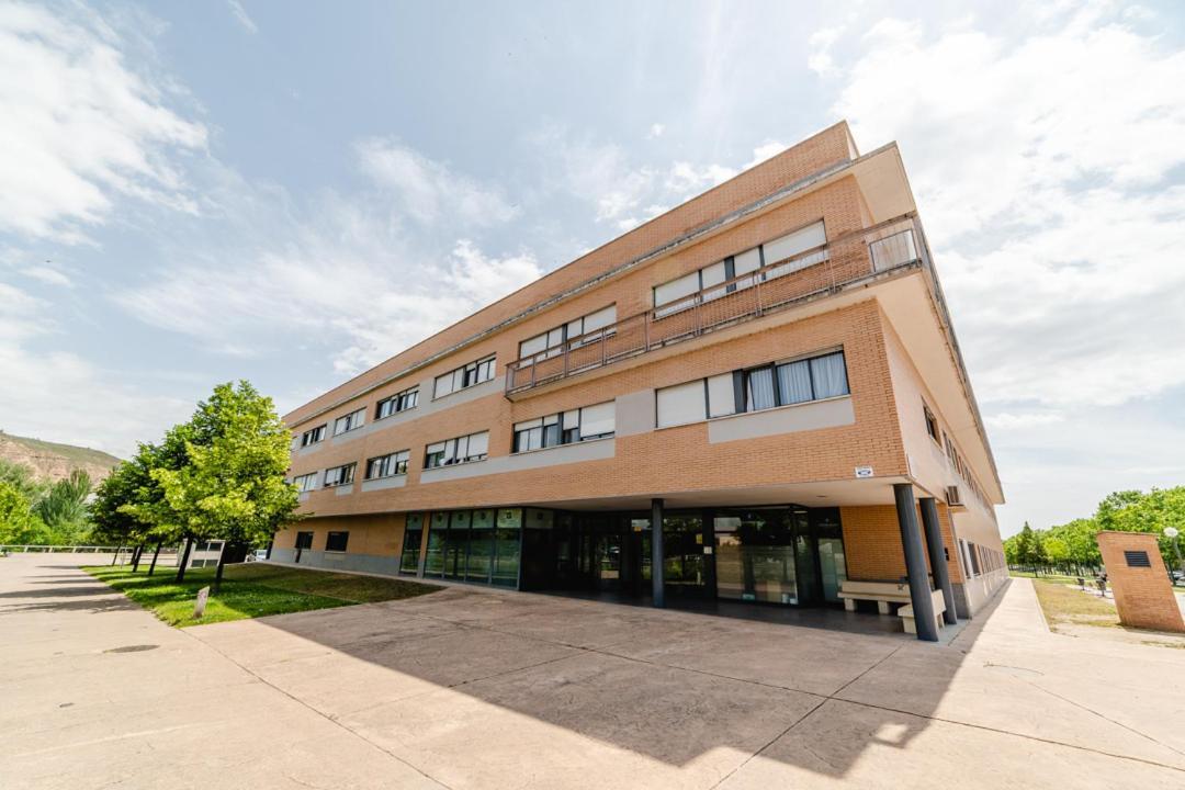 Micampus Logrono Student Residence Екстериор снимка